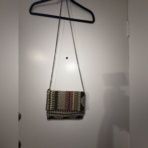 Geometric Patterned Crossbody Bag